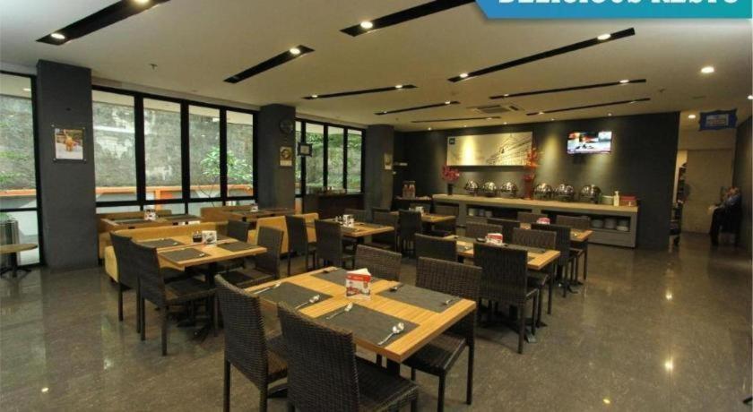 Indies Hotel Μπαντούνγκ Εξωτερικό φωτογραφία