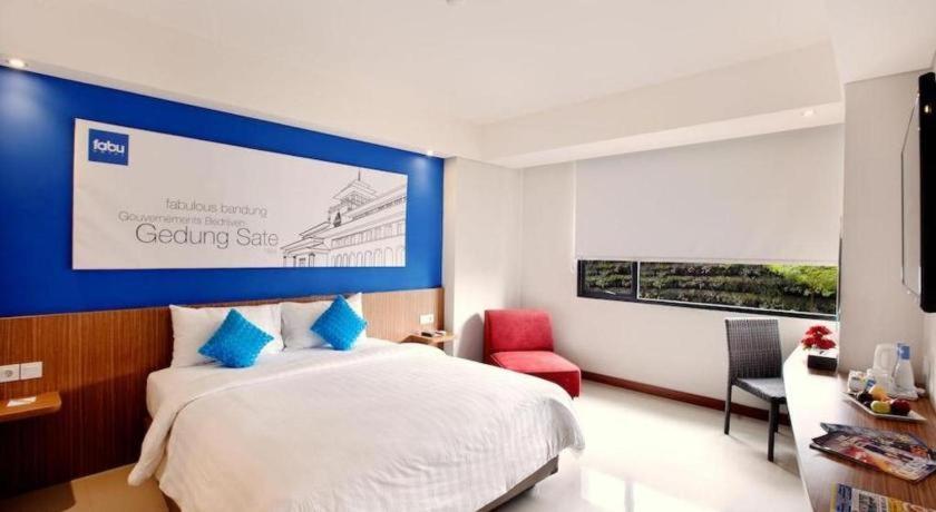 Indies Hotel Μπαντούνγκ Εξωτερικό φωτογραφία