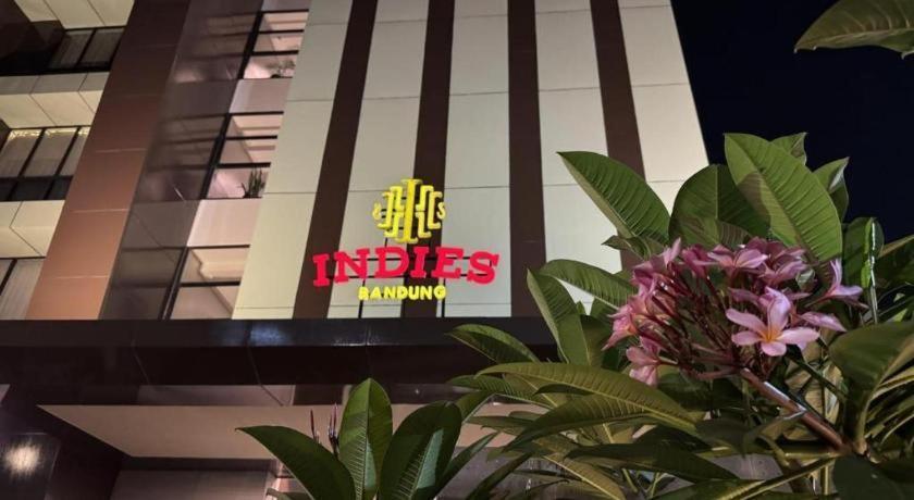 Indies Hotel Μπαντούνγκ Εξωτερικό φωτογραφία
