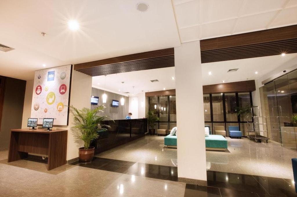 Indies Hotel Μπαντούνγκ Εξωτερικό φωτογραφία