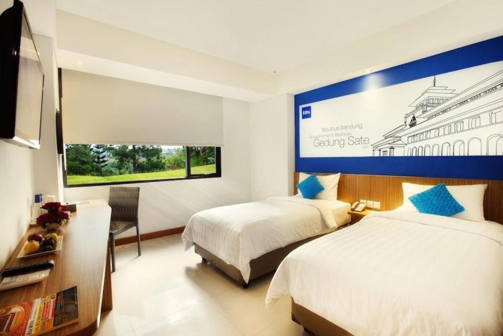Indies Hotel Μπαντούνγκ Εξωτερικό φωτογραφία